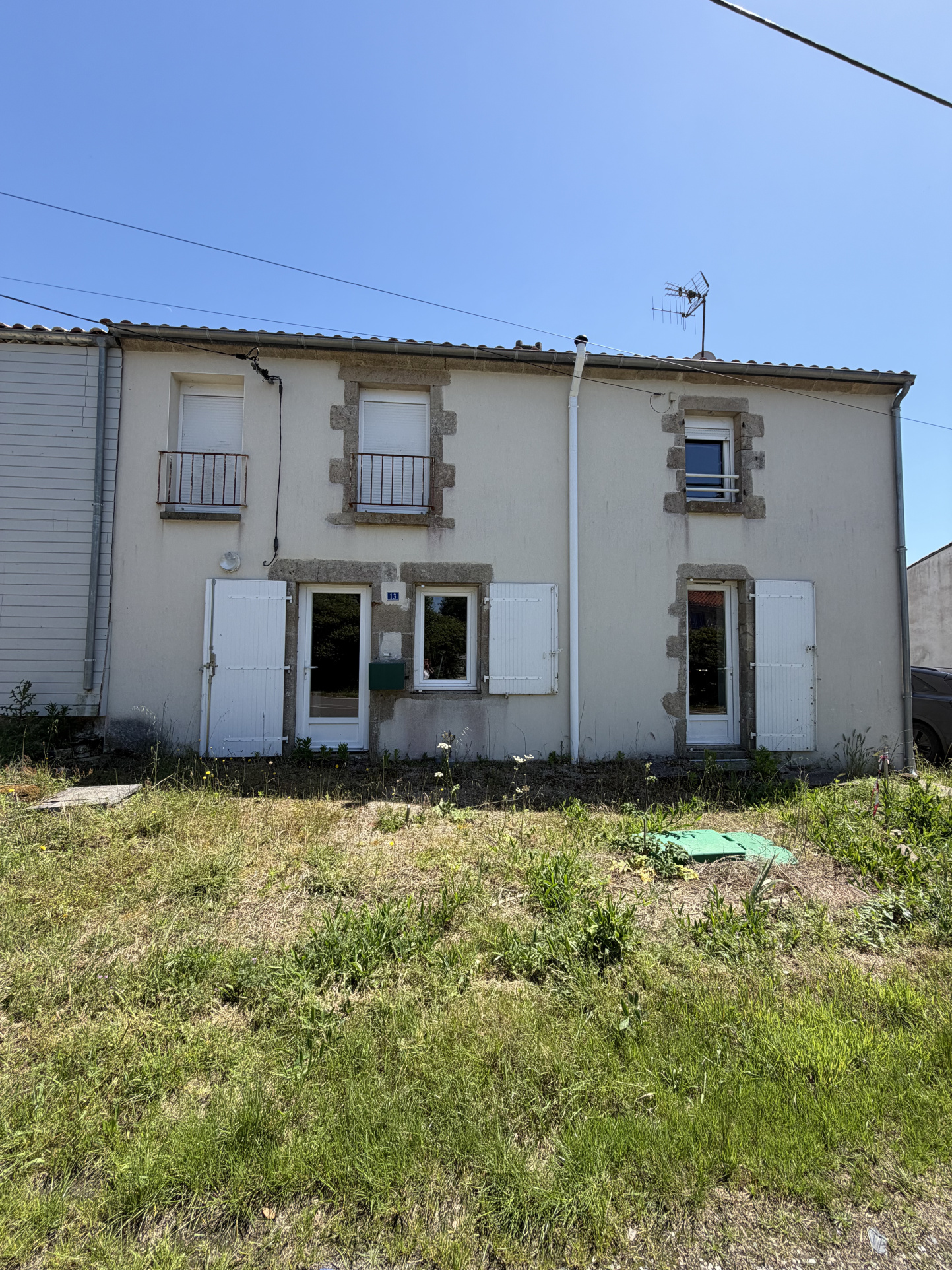 ST ETIENNE DU BOIS, maison en pierre, rénovée en 2018, 3 cha